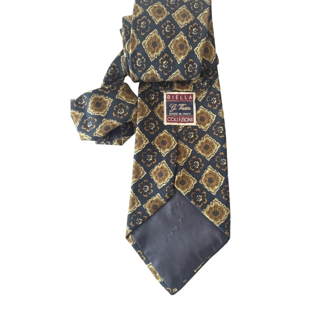 Biella G Vasta Collezioni Silk‎ Tie Made in Italy Navy Gold Medallion Geometric